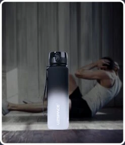 Sport & Outdoor Drinkfles, Waterfles, Sportfles, 500 Ml, Zwart/Wit (Nieuwe Editie), Tritan, BPA-vrij, Gym, Loop, Wandel, Yoga, Tennis, Voetbal, Gift, Cadeau, Miracle Shop -Barbecues Verkoopwinkel 1033x1200