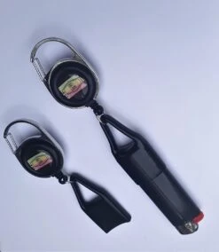 Merkloos Aanstekerhouder (intrekbaar) Met Koord EXCL Aansteker -Barbecues Verkoopwinkel 1044x1200 1