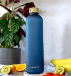 Aquachic - 1L Waterfles Met 2 Doppen En Tijdsmarkeringen - Lekvrij & Licht - Duurzaam - Nederlands Merk - Drink Fles / Bidon- Blauw 1 Liter -Barbecues Verkoopwinkel 1115x1200 1