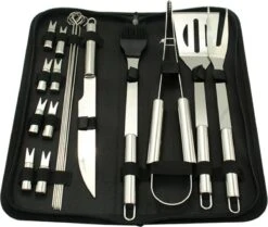 Krumble 18-delige Barbecue Set / Roestvrijstalen BBQ Set Van 18 / Inclusief Handige Opbergtas - RVS -Barbecues Verkoopwinkel 1200x1014