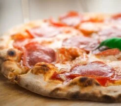 Pizzasteen Van Staal – Pizza Steen - Pizza En Brood Bakken - 40 X 30 X 0,6 Cm - Cadeau Voor Man - Kitchen Steel By Qwality -Barbecues Verkoopwinkel 1200x1052