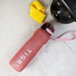 TIGR The Athlete - Drinkfles - Waterfles Met Fruit Filter - 1000ml - Groen - Met Mengbal Voor Shakes -Barbecues Verkoopwinkel 1200x1200 1334