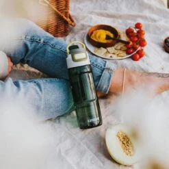 Kambukka Elton Drinkfles 750ml - Olive Green Met 3-in-1 Lid En Makkelijke Reiniging -Barbecues Verkoopwinkel 1200x1200 1349