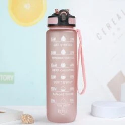 Merkloos Motivatie Drinkfles - Waterfles Met Tijdmarkering - Met Siliconen Rietje - Lichroze - 1 Liter - Tijdmarkeringen - BPA Vrij - Handige Drinktuit - Bidon - Water Drinken - Volwassenen En Kinderen - Cadeau - Valentijnsdag - Sportfles - Fitness -Barbecues Verkoopwinkel 1200x1200 1471