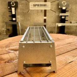 Spiedini Saté-bbq Bali 40 Mini - Kleine, Smalle Houtskoolbarbecue Met Horizontaal Rooster Voor Sate Of Andere Spiesjes - 40 Cm Lang, 11 Cm Breed, 14 Cm Hoog - Ideaal Voor Tuin- Of Open Haard, Of Balkon - Materiaal: Gealuminiseerd Ijzer -Barbecues Verkoopwinkel 1200x1200 219