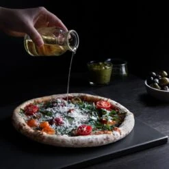 Navaris Pizzasteen XL Voor Oven En Barbecue - Rechthoekige Pizzaplaat 38 X 30 Cm - Inclusief Receptenboek - Keramisch Geglazuurd - Zwart -Barbecues Verkoopwinkel 1200x1200 386