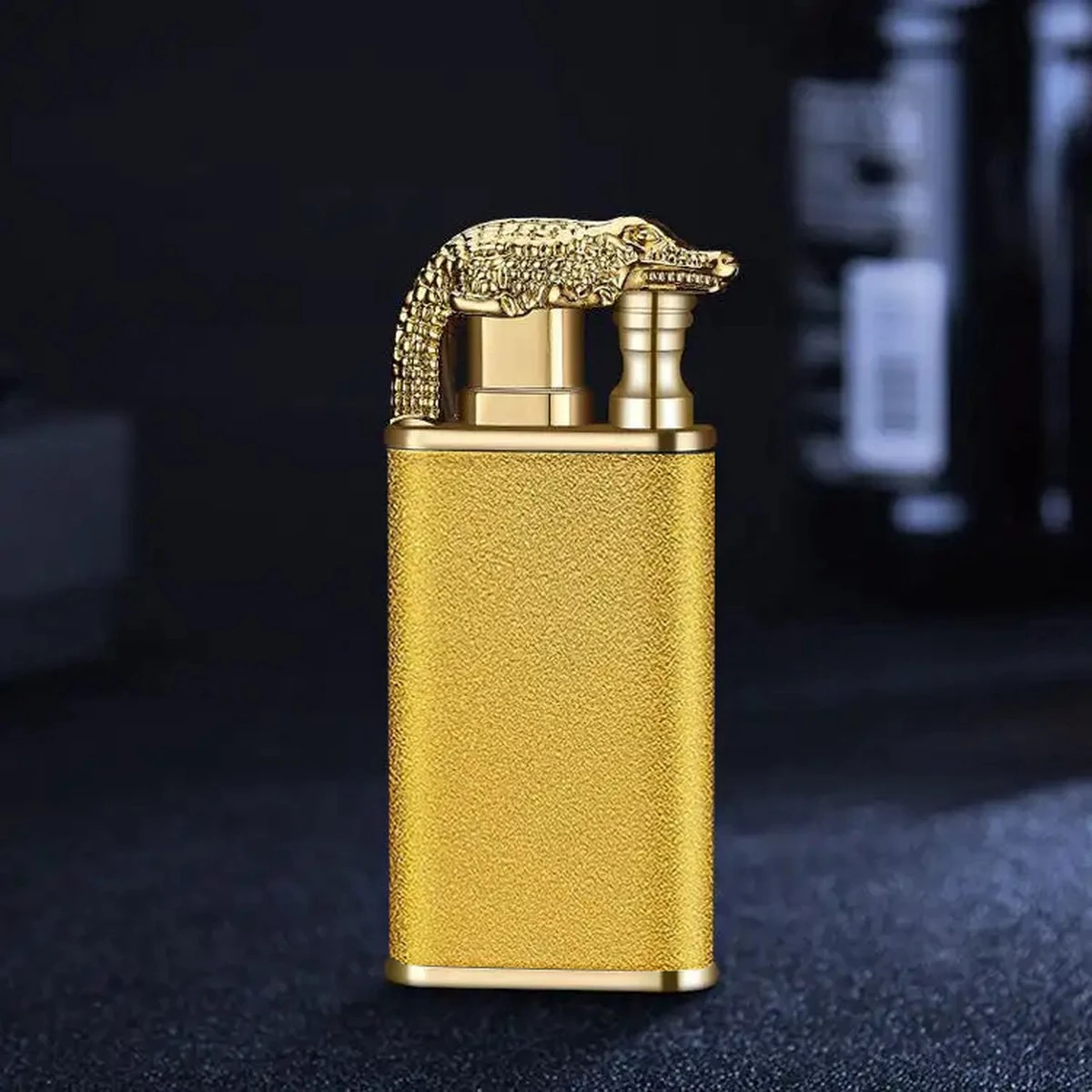 Krokodil Aansteker - Goud 1 Krokodil Aansteker - Goud