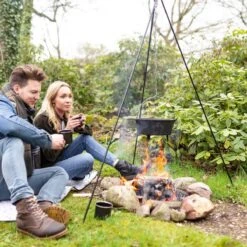 Esschert Design - Driepoot Met Ketting - Haardvuur Accessoires - Staal - Zwart 22 Esschert Design - Driepoot Met Ketting - Haardvuur Accessoires - Staal - Zwart -Barbecues Verkoopwinkel 1200x1200 60