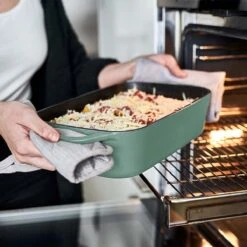 Springlane Gietijzer Ovenschaal Mint - 39,2 X 21,2 Cm, 4 L 14 Springlane Gietijzer Ovenschaal Mint - 39,2 X 21,2 Cm, 4 L -Barbecues Verkoopwinkel 1200x1200 933