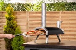 Ooni Fyra 12 Houtpellets Gestookte Pizzaoven -Barbecues Verkoopwinkel 1200x798 2
