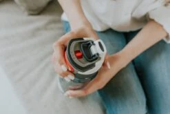 Kambukka Elton Drinkfles 1L - Graphite Met 3-in-1 Lid En Makkelijke Reiniging -Barbecues Verkoopwinkel 1200x800 162