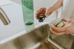 Kambukka Elton Drinkfles 750ml - Olive Green Met 3-in-1 Lid En Makkelijke Reiniging -Barbecues Verkoopwinkel 1200x800 200