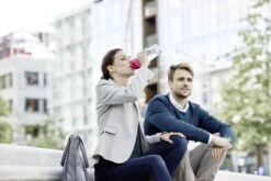 BRITA - Waterfilterfles VITAL - 0,6L - Roze - Inclusief 1 MicroDisc Waterfilter -Barbecues Verkoopwinkel 1200x801 17