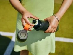 Air Up Drinkfles Starterskit - Dark Black - Inclusief 2 Pods - Starterskit - Hydraterend - Air Up Fles - Geurwater - Vegan - Bio 5 Air Up Drinkfles Starterskit - Dark Black - Inclusief 2 Pods - Starterskit - Hydraterend - Air Up Fles - Geurwater - Vegan - Bio -Barbecues Verkoopwinkel 1200x896 2