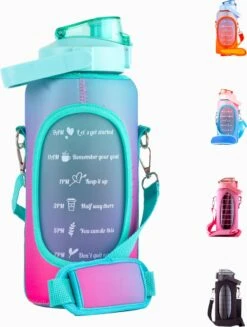 By Bresi - Waterfles 2 Liter MET Sleeve Groen/Paars - Gratis Armband - Waterfles Met Rietje -Drinkfles Met Rietje - Grote Waterfles - Bottle 2 Liter - Sportbidon - Sportfles Fitness - Waterkan - Gallon - Schenkfles - Waterflessen - Drinkbus